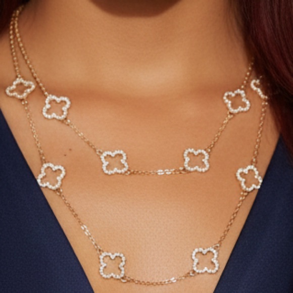 Jewelry - #60 Metal Gold and Rhinestone Clover Layered Necklace